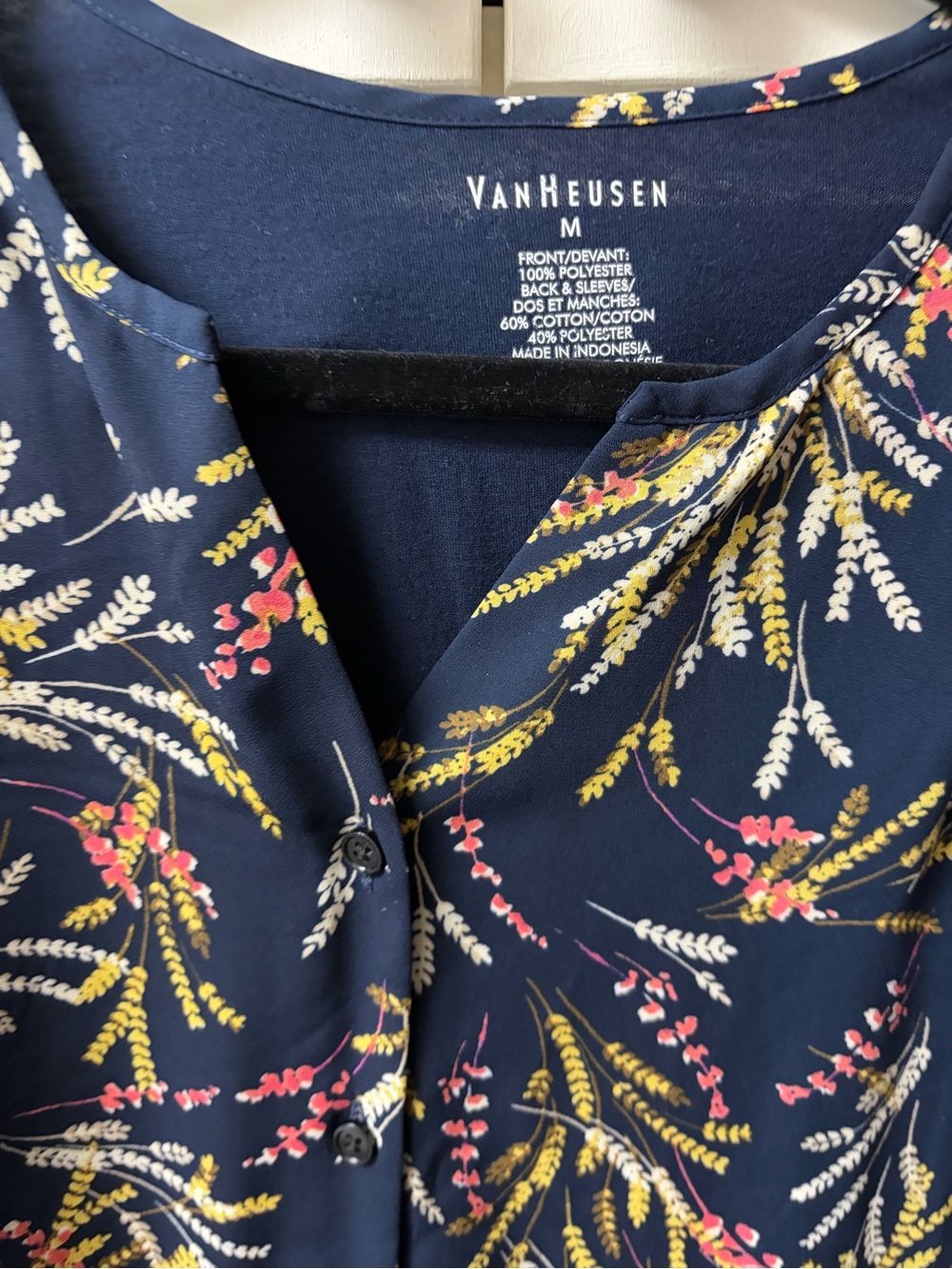 Van Heusen Navy Floral Button-Front Women's Shirt - Picture 2 of 4